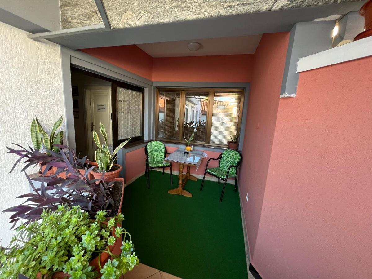 Hostel Dino Mostar Exterior photo